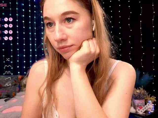 kiskaWEDNESDAY webcam