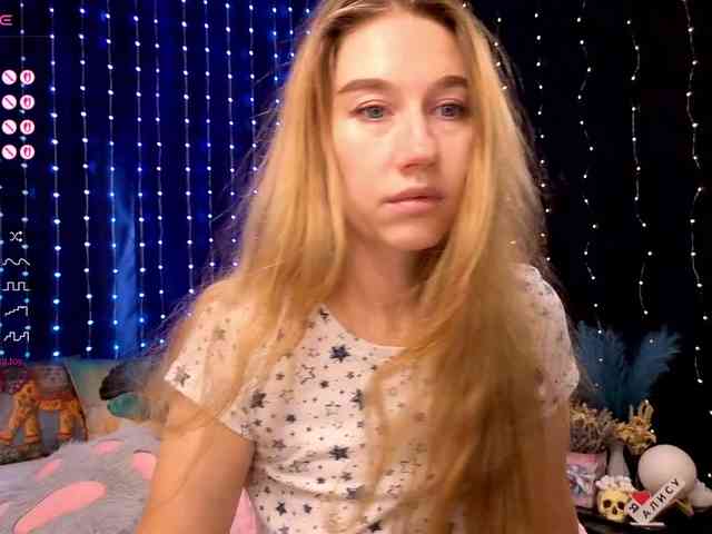 kiskaWEDNESDAY webcam