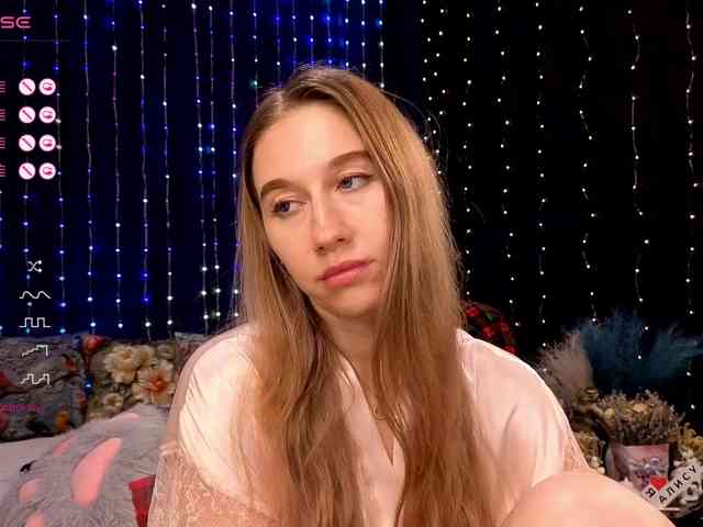 kiskaWEDNESDAY webcam