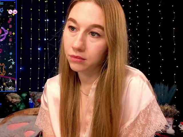 kiskaWEDNESDAY webcam