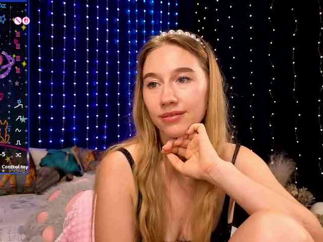 kiskaWEDNESDAY webcam