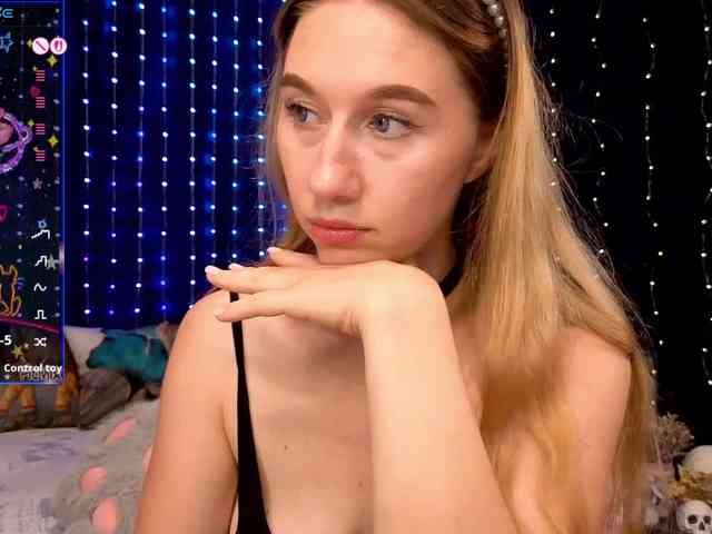 kiskaWEDNESDAY webcam