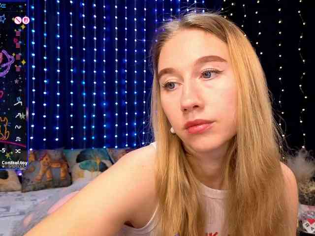 kiskaWEDNESDAY webcam