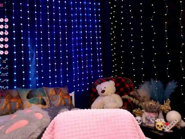 kiskaWEDNESDAY webcam