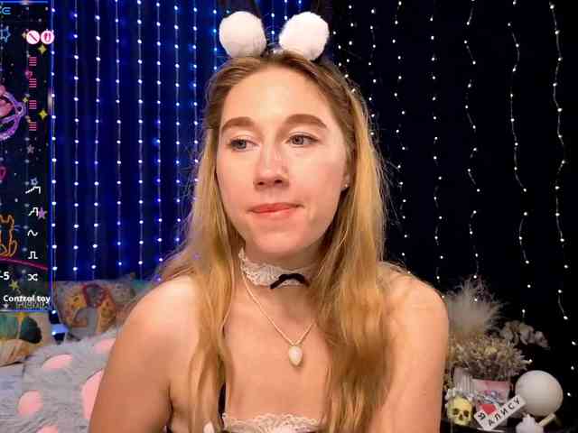 kiskaWEDNESDAY webcam