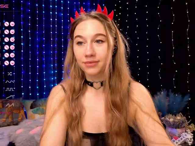 kiskaWEDNESDAY webcam