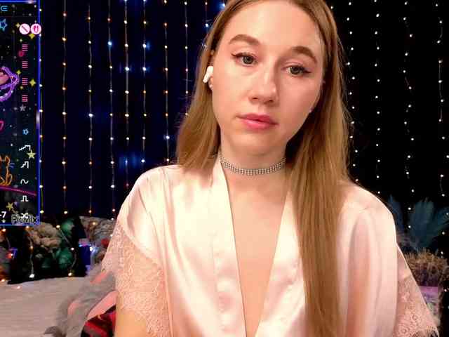 kiskaWEDNESDAY webcam