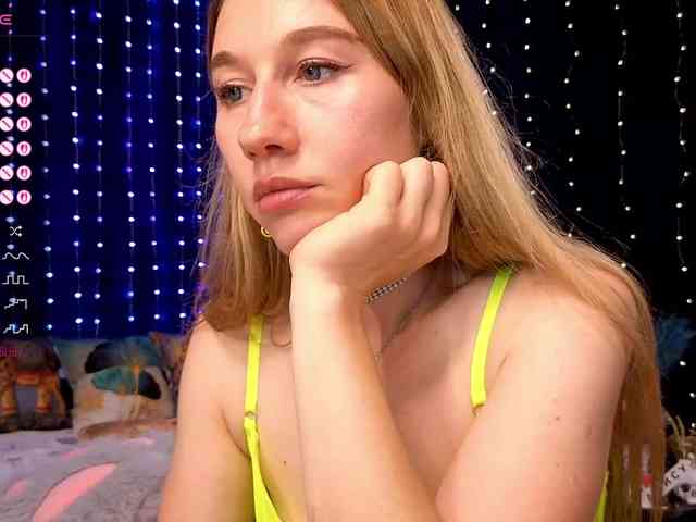 kiskaWEDNESDAY webcam