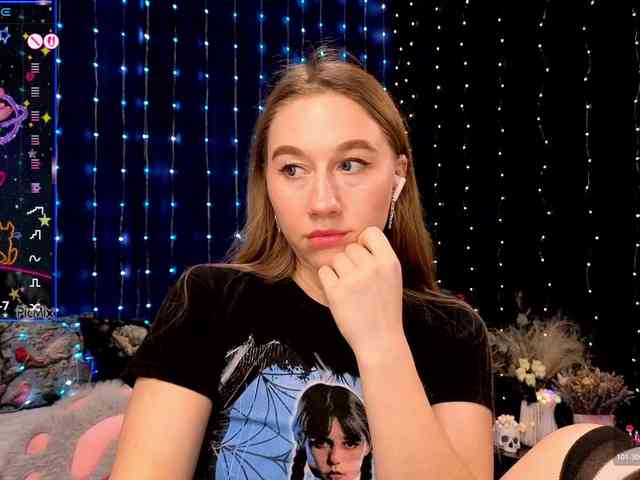 kiskaWEDNESDAY webcam