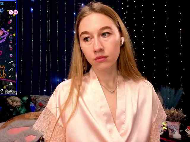 kiskaWEDNESDAY webcam