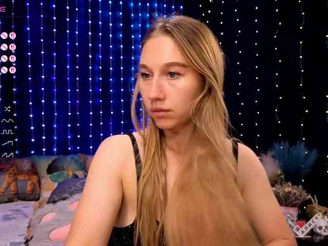 kiskaWEDNESDAY webcam