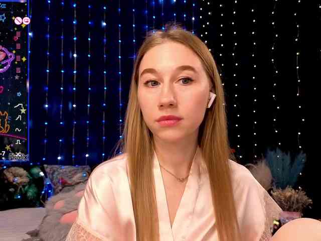 kiskaWEDNESDAY webcam