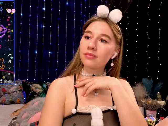 kiskaWEDNESDAY webcam