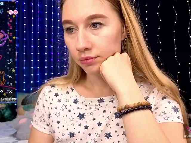 Модель: kiskaWEDNESDAY