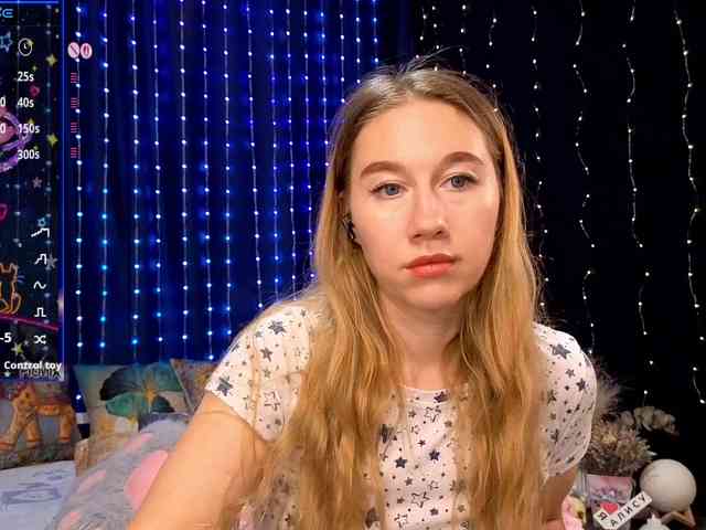 kiskaWEDNESDAY webcam