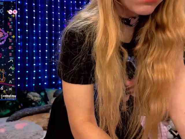 kiskaWEDNESDAY webcam