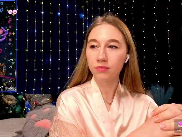 kiskaWEDNESDAY webcam