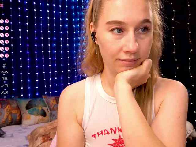 kiskaWEDNESDAY webcam