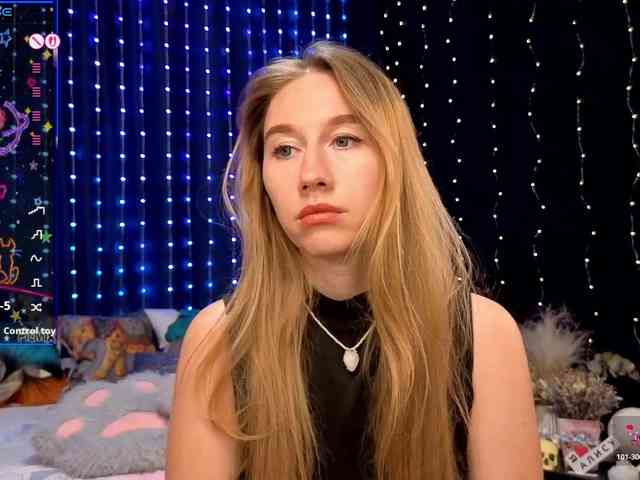 kiskaWEDNESDAY webcam