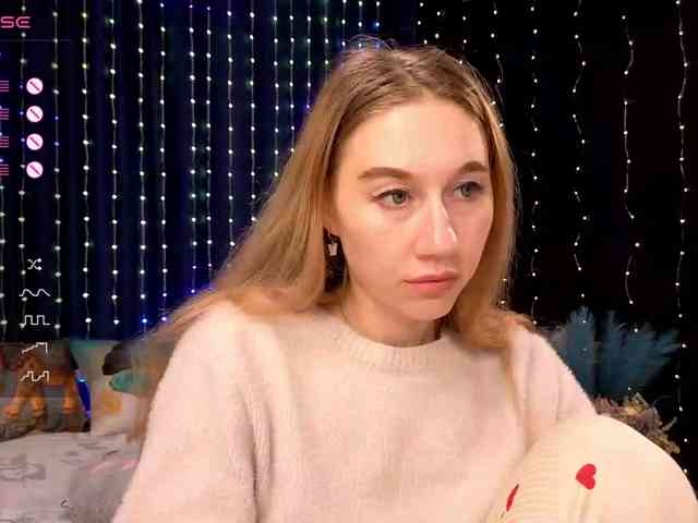 kiskaWEDNESDAY webcam