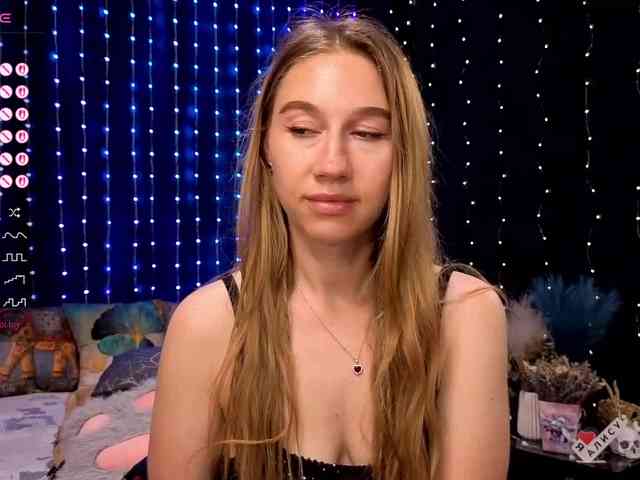 kiskaWEDNESDAY webcam