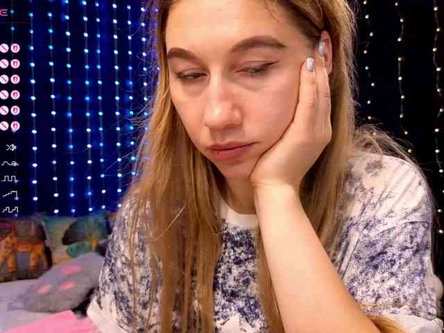 kiskaWEDNESDAY webcam