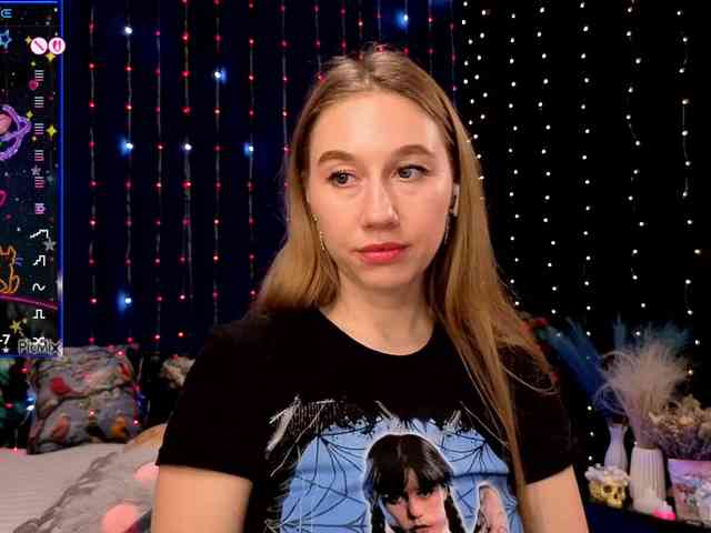 kiskaWEDNESDAY webcam