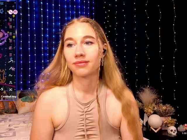 kiskaWEDNESDAY webcam