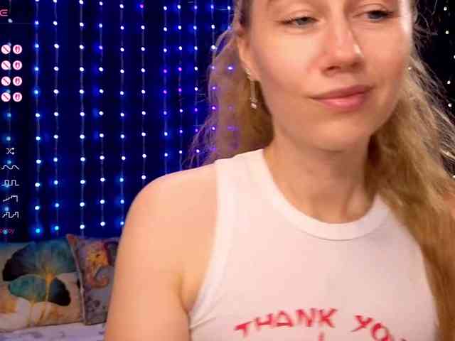 kiskaWEDNESDAY webcam