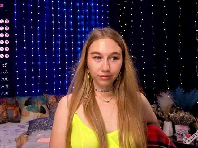kiskaWEDNESDAY webcam