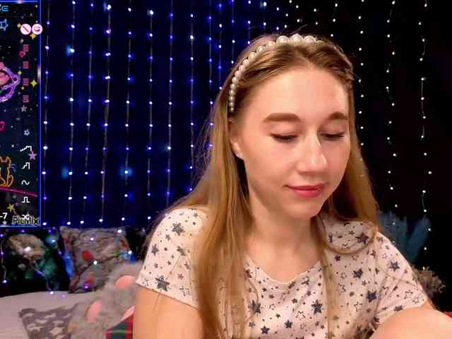 kiskaWEDNESDAY webcam