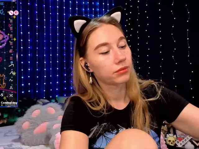kiskaWEDNESDAY webcam