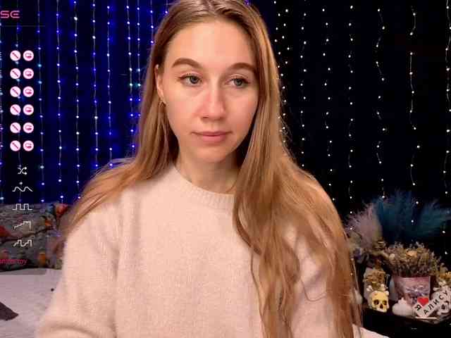 kiskaWEDNESDAY webcam
