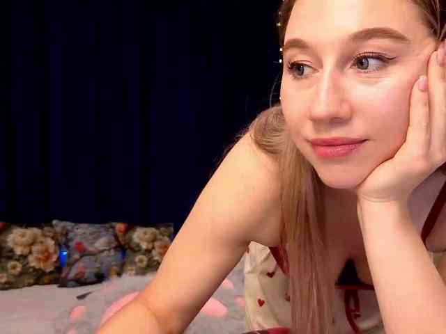 kiskaWEDNESDAY webcam