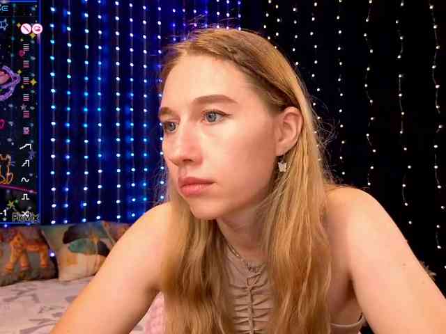 kiskaWEDNESDAY webcam