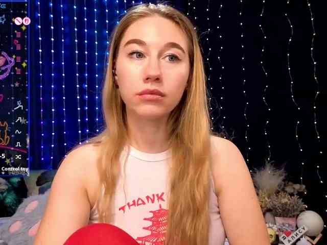 kiskaWEDNESDAY webcam