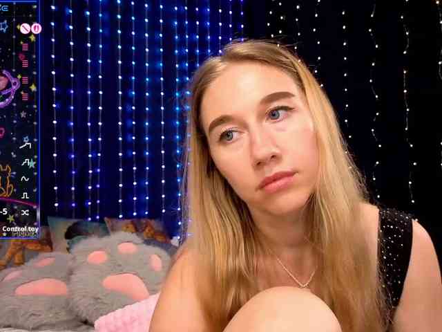 kiskaWEDNESDAY webcam