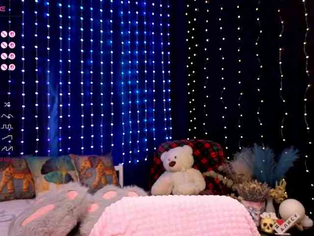 kiskaWEDNESDAY webcam