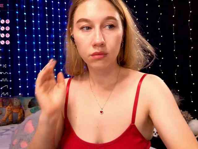 kiskaWEDNESDAY webcam