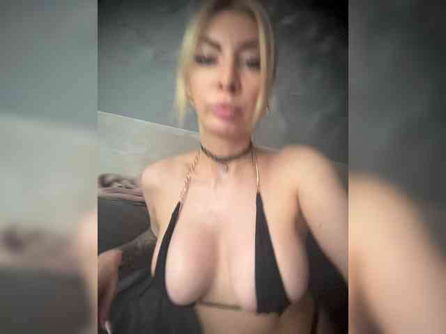 Angellbox18 webcam