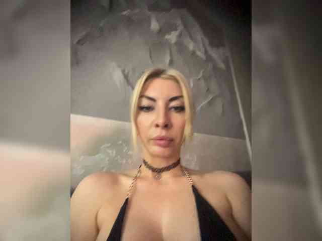 Angellbox18 webcam