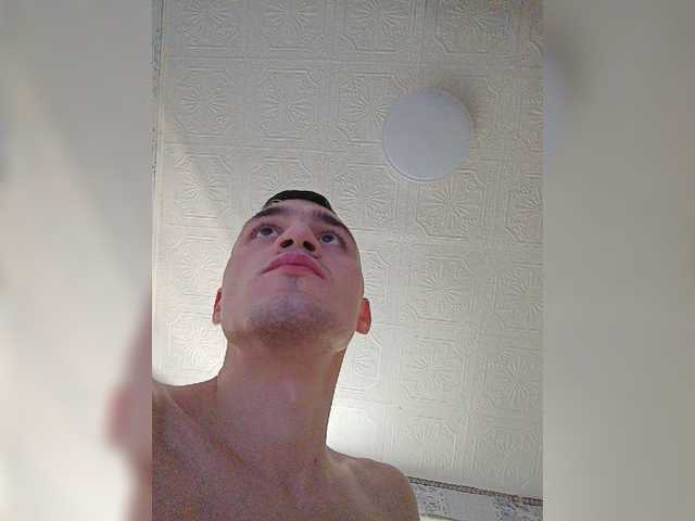 Chuvachok1 — live male cam