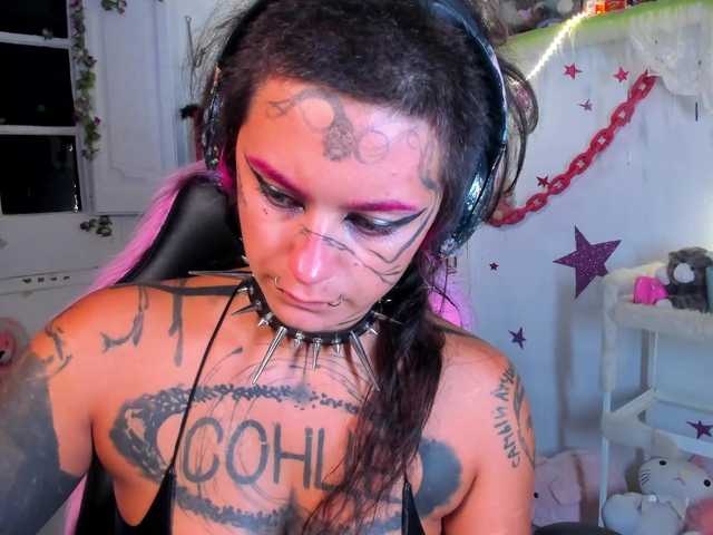 Lady-sontse- live cam on BongaCams