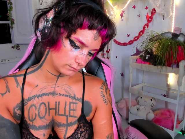 Lady-sontse- live cam on BongaCams
