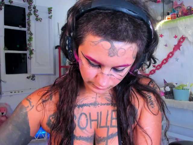 Lady-sontse- live webcam show