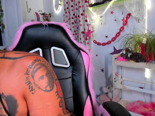 Lady-sontse- live cam on BongaCams