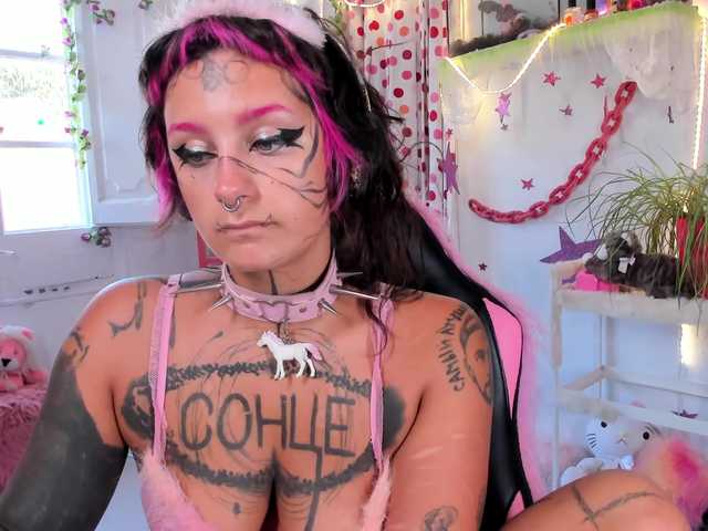 Lady-sontse- live cam on BongaCams