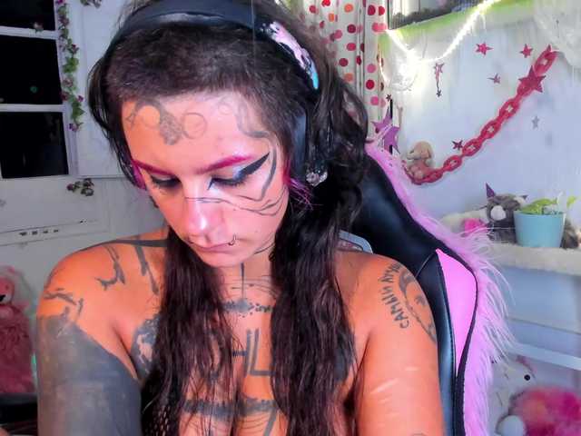 Lady-sontse- live webcam show