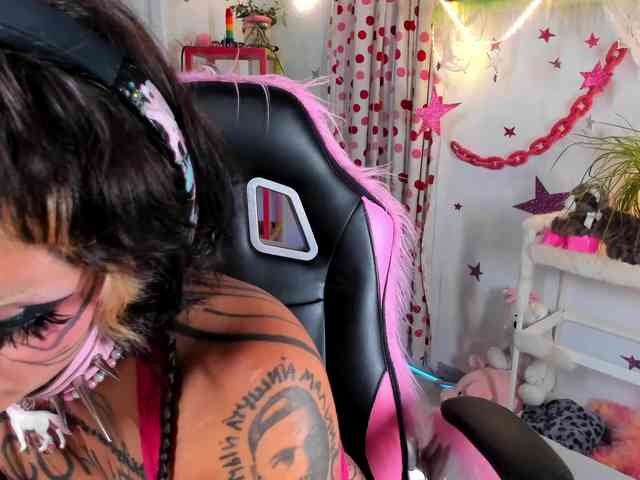 Lady-sontse- Live Webcam on BongaCams