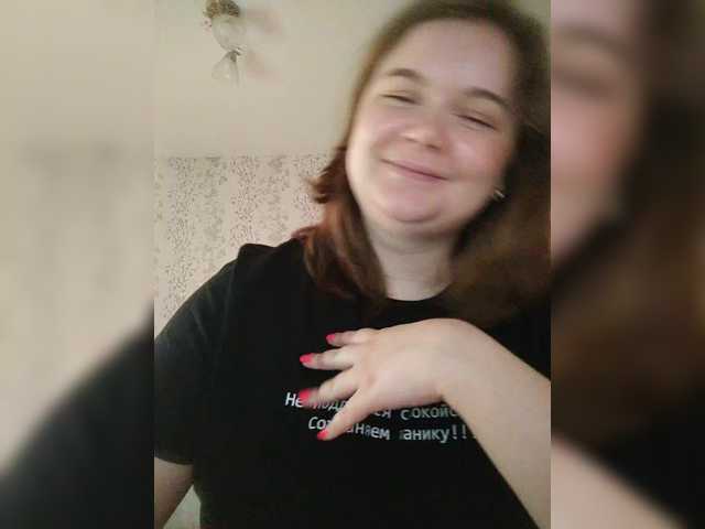 Cutecheeks live cam on BongaCams